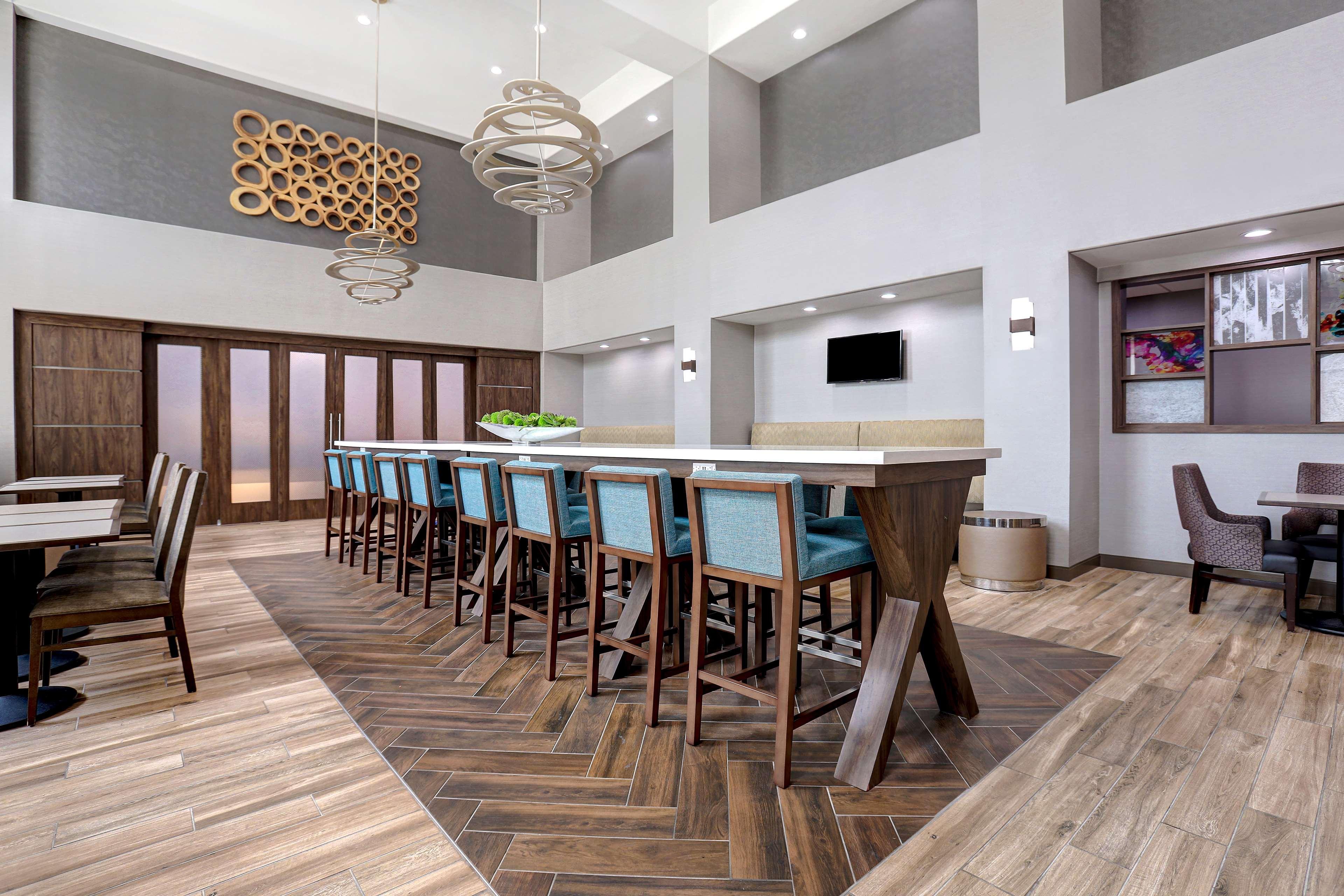 Hampton Inn & Suites Dallas-דסוטו מראה חיצוני תמונה