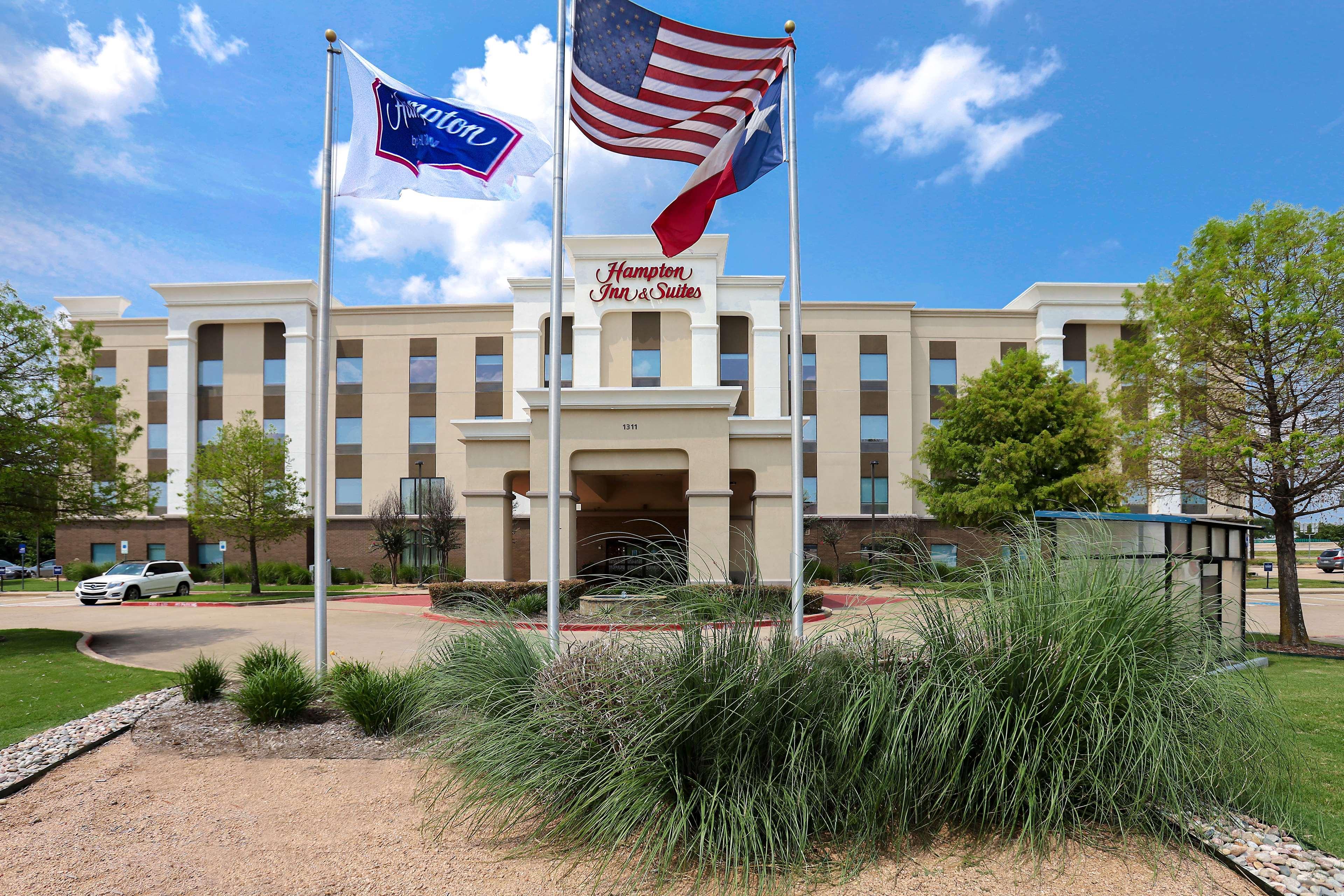 Hampton Inn & Suites Dallas-דסוטו מראה חיצוני תמונה