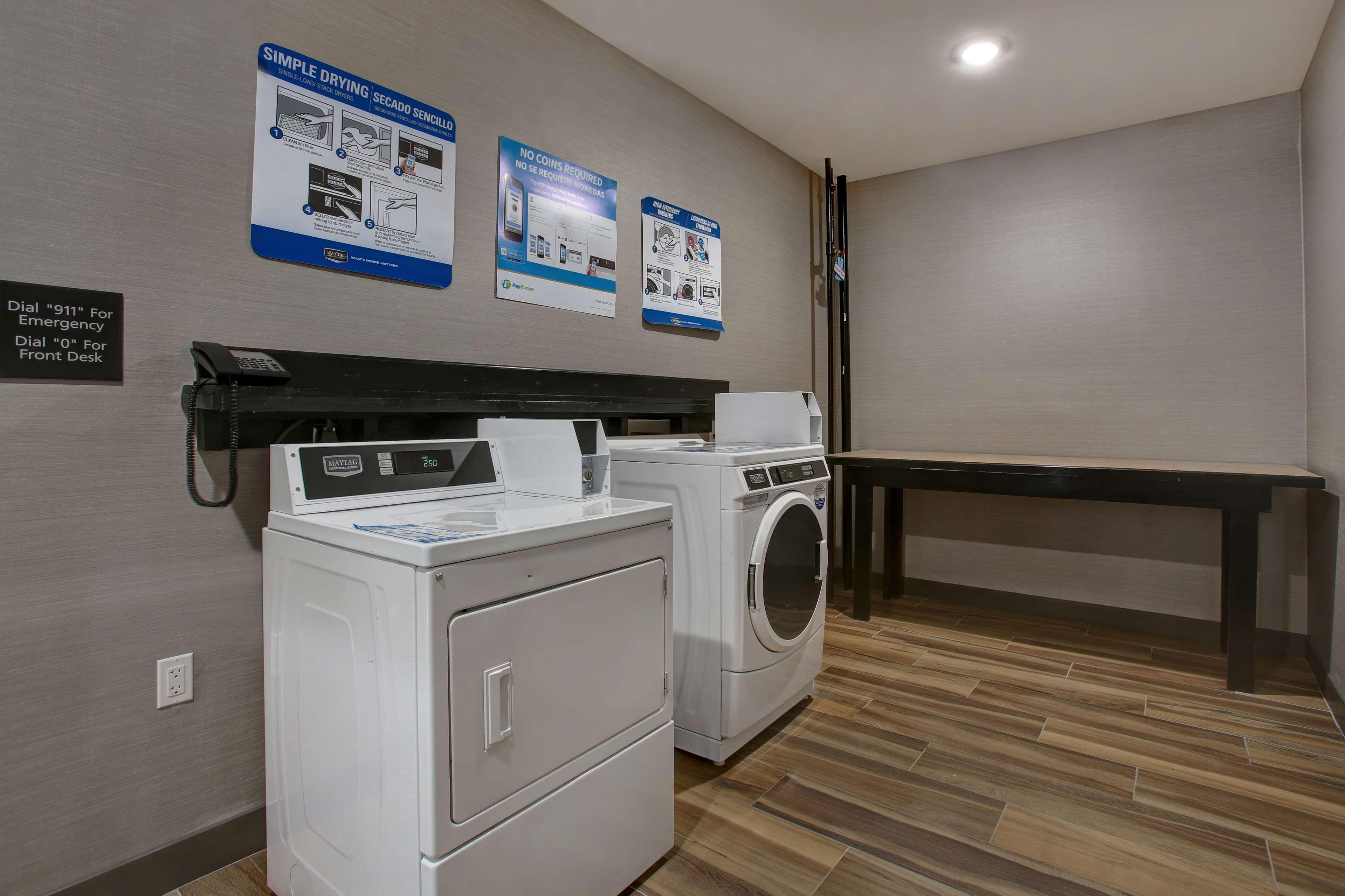 Hampton Inn & Suites Dallas-דסוטו מראה חיצוני תמונה
