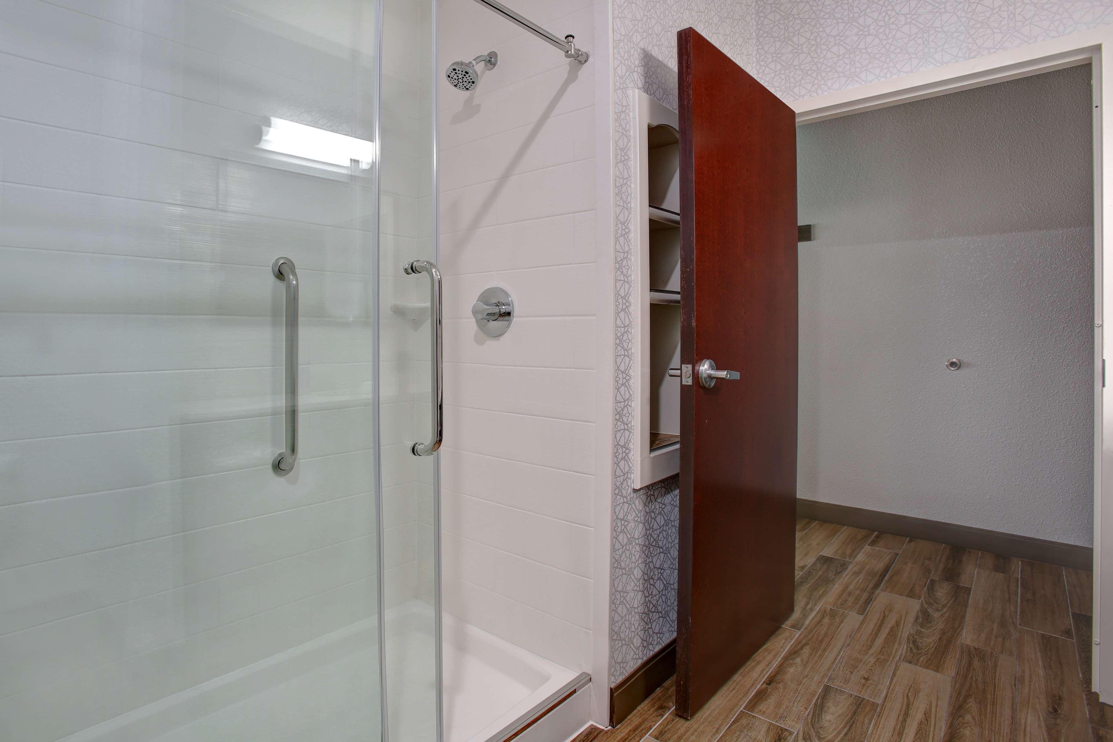 Hampton Inn & Suites Dallas-דסוטו מראה חיצוני תמונה