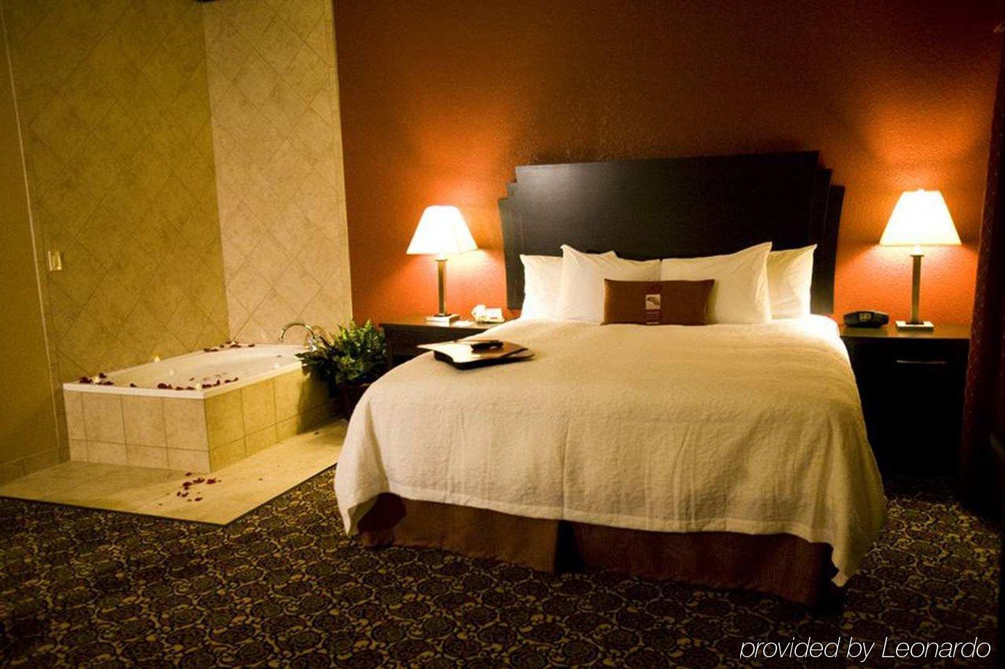 Hampton Inn & Suites Dallas-דסוטו חדר תמונה
